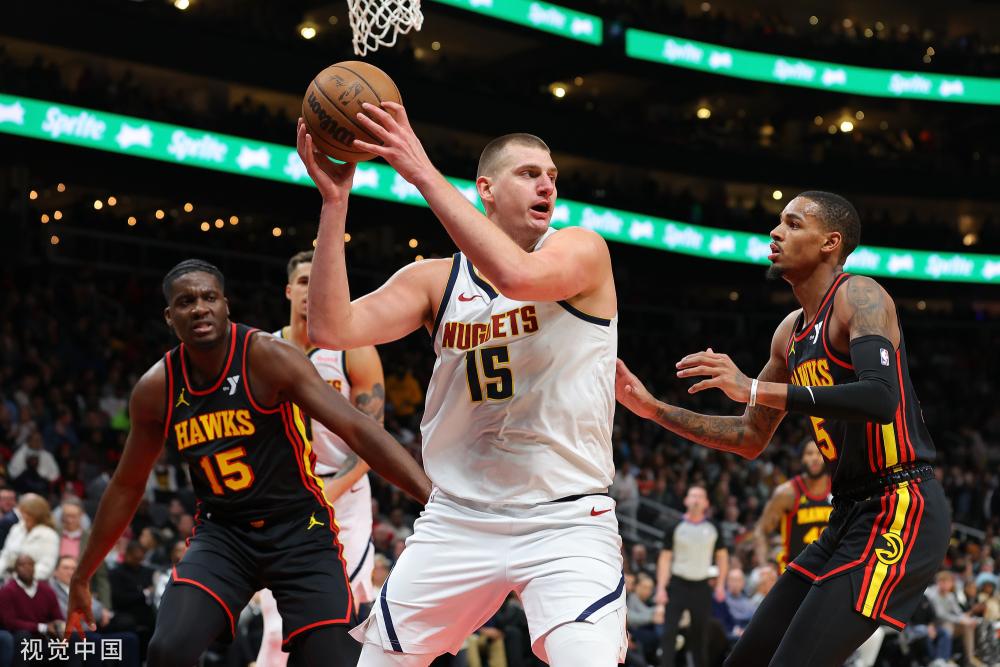 体接触是足 体接触是足