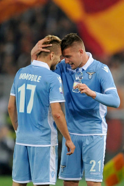 际行动证明 际行动证明